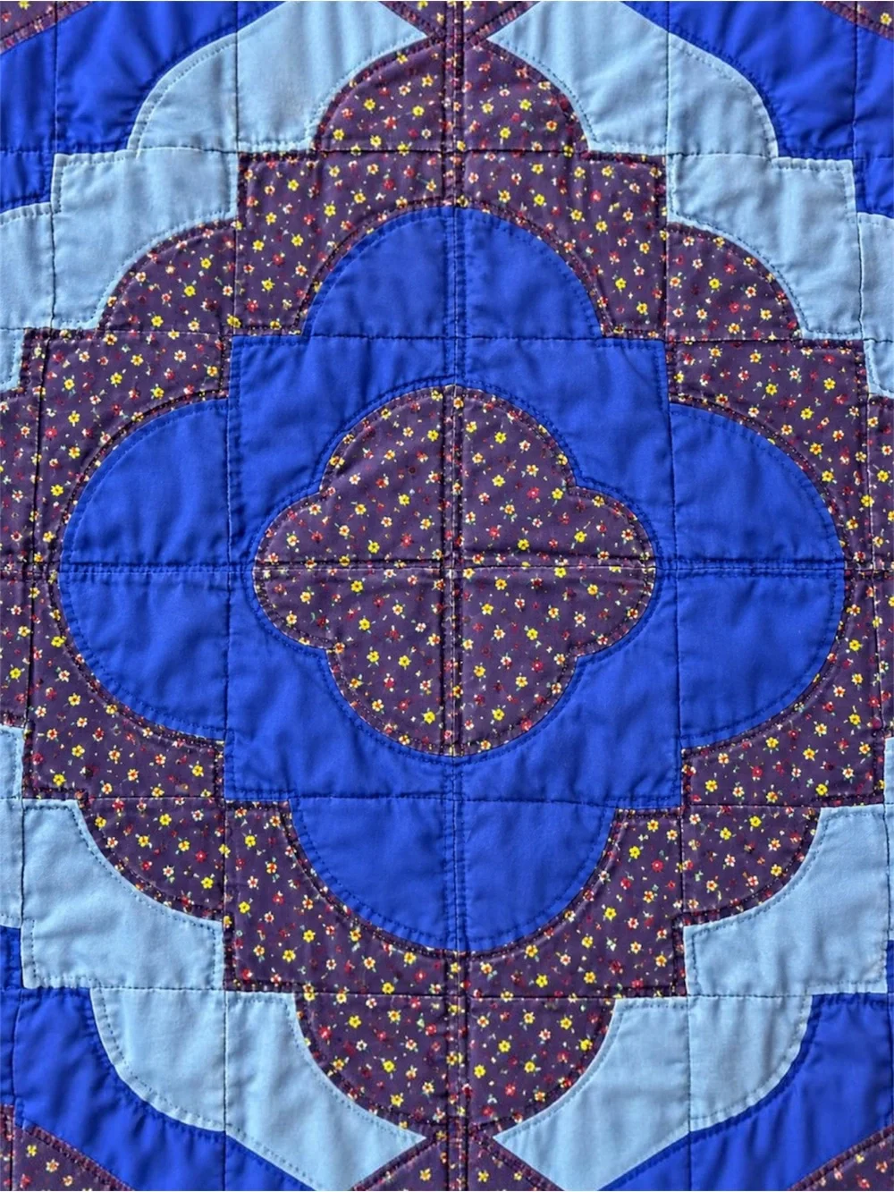 Vintage Hand Pieced Hand Quilted Bargello Queen Quilt Blue Reversible 86x100
